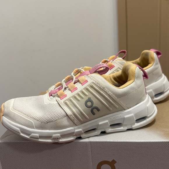 ON Kids Sneakers - White and Pink - Picture 3 of 6